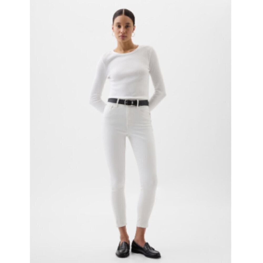 Gap Women's White Mid-Rise Universal Legging Jeans Size 4/27